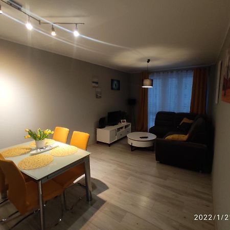 Przytulny Apartament, 2 Pokoje Nad Morzem Apartment กดัญสก์ ภายนอก รูปภาพ