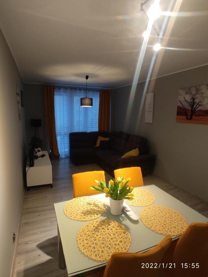 Przytulny Apartament, 2 Pokoje Nad Morzem Apartment กดัญสก์ ภายนอก รูปภาพ